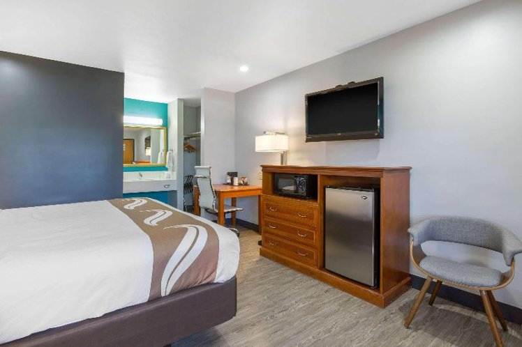 DOUBLE KING BED NON SMOKING Room
