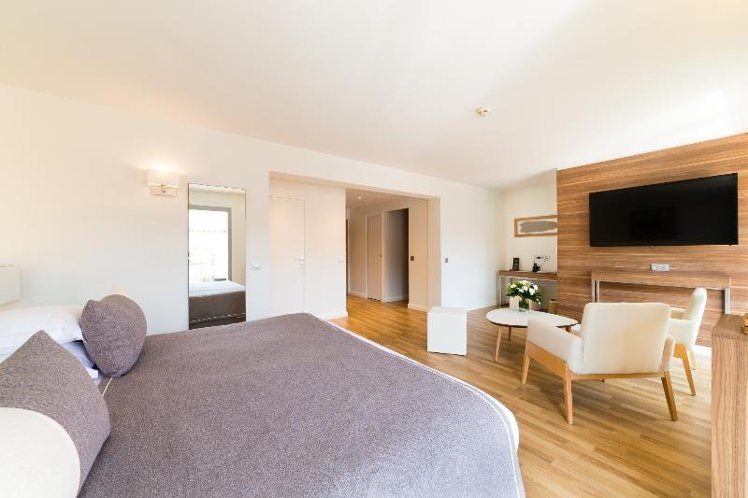 DOUBLE DELUXE Room