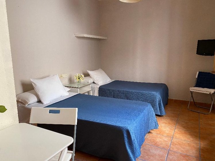 TWIN STANDARD Room