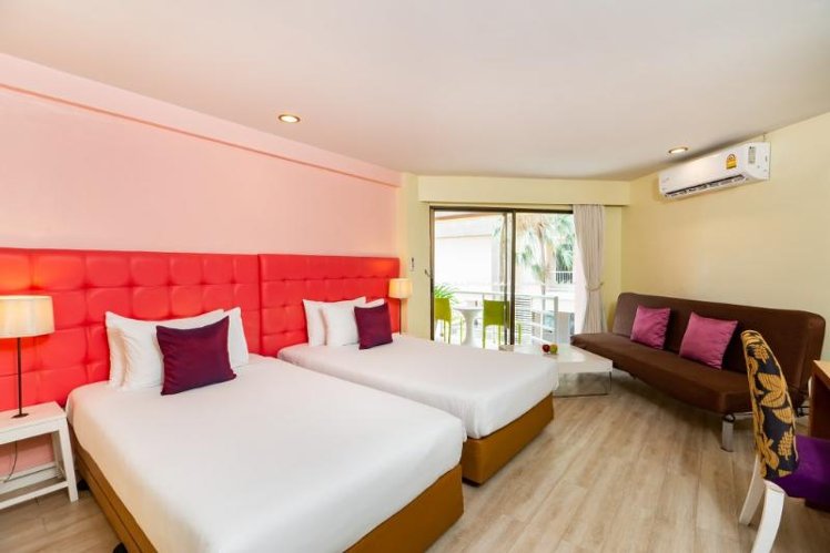 TWIN SUPERIOR Room