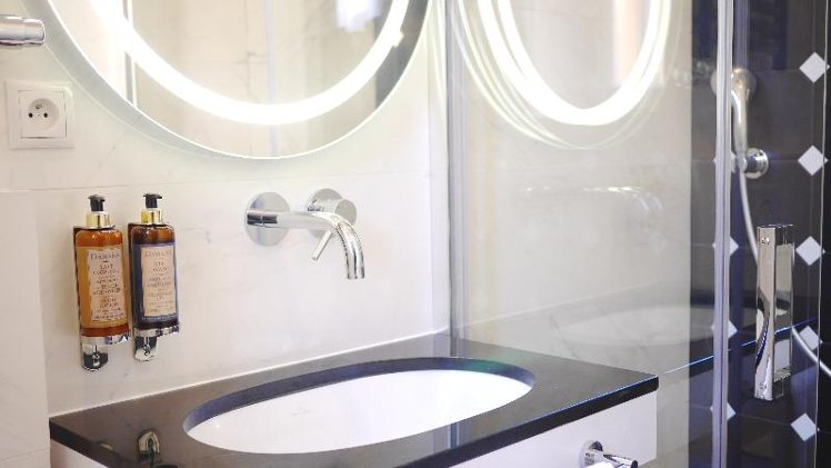 TWIN STANDARD Room