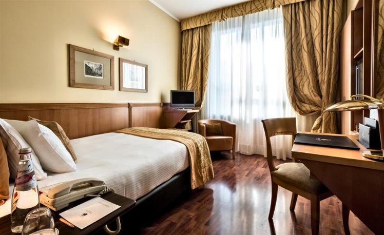 SINGLE BUSINESS Room