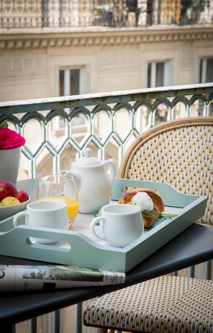 DOUBLE DELUXE WITH BALCONY Room
