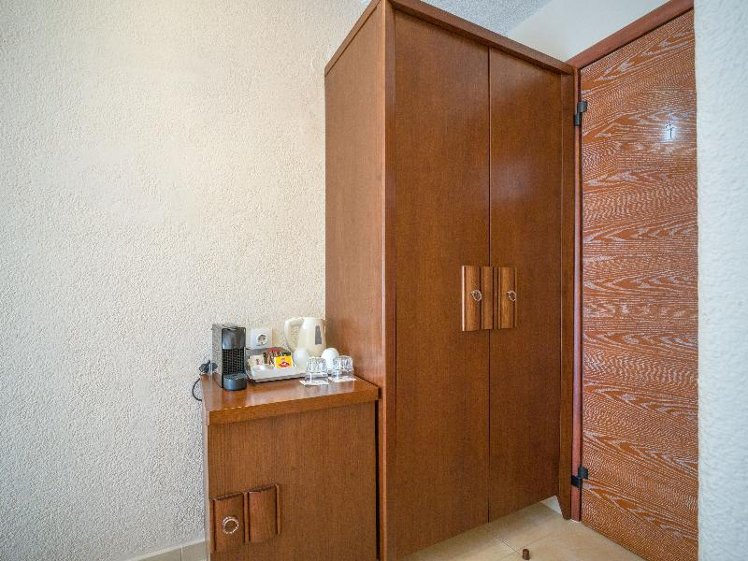 Double or Twin SUPERIOR SIDE SEA VIEW Room