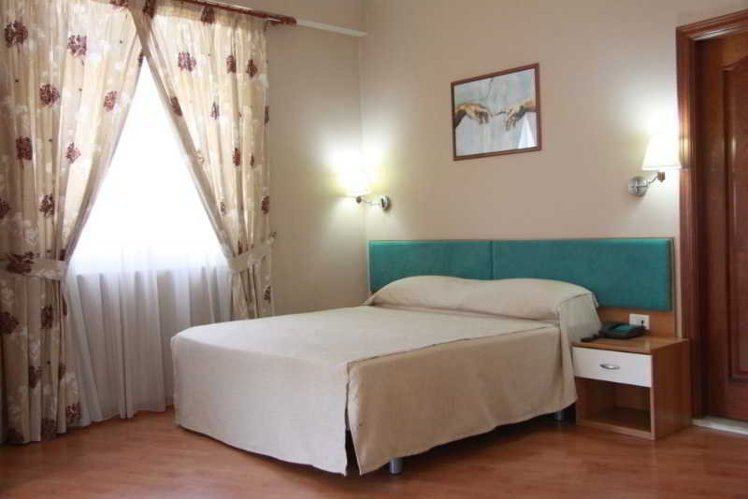 DOUBLE STANDARD Room