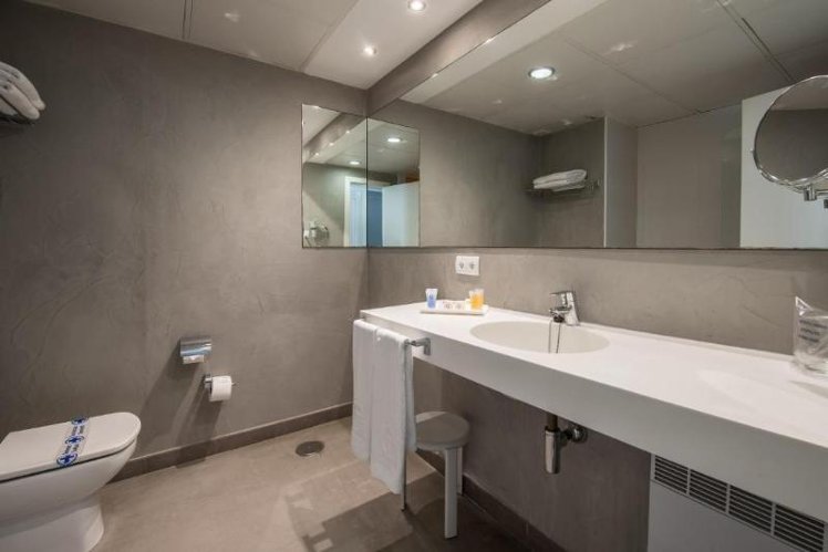 DOUBLE SINGLE USE WITH TERRACE Room