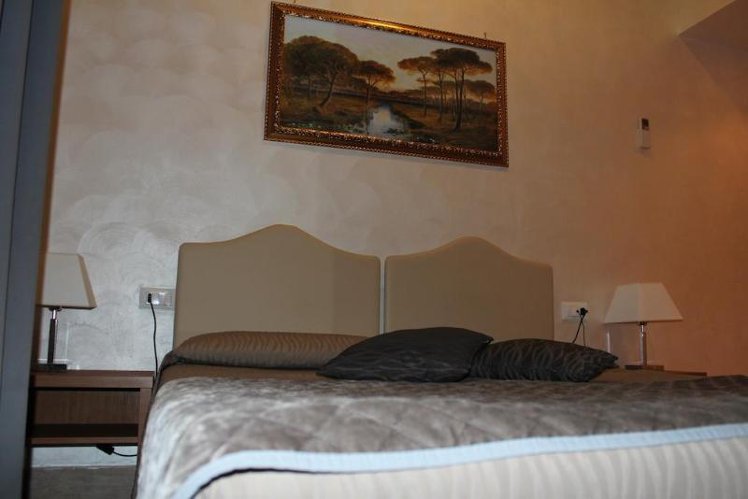DOUBLE ECONOMY Room