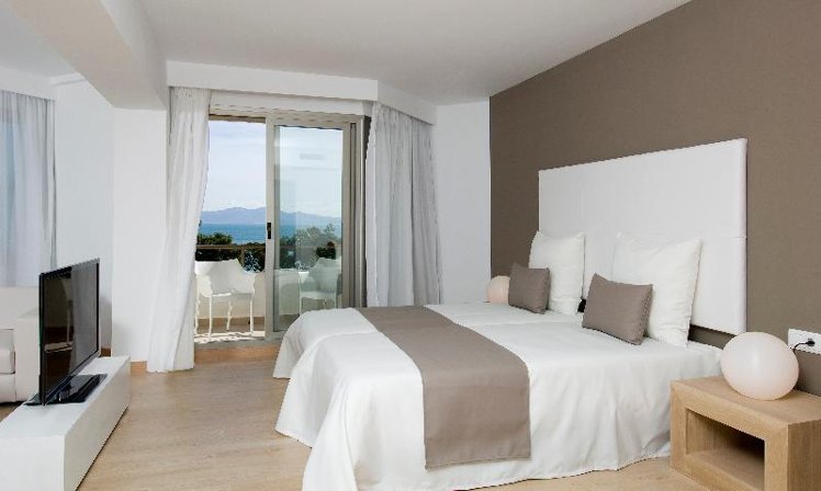 JUNIOR SUITE SIDE SEA VIEW Room