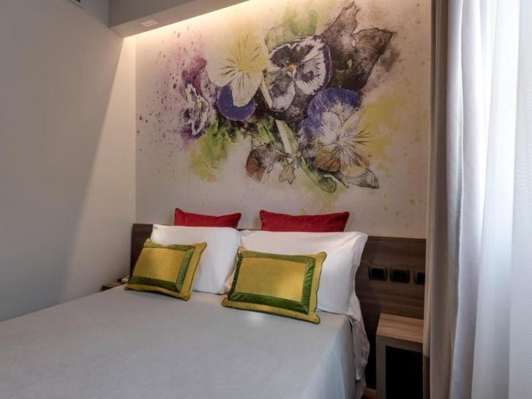 DOUBLE ECONOMY Room