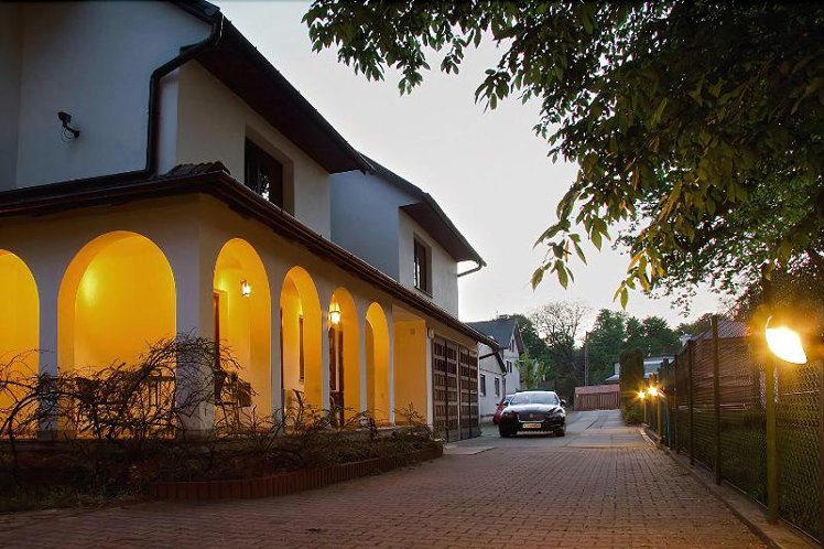 4.Friends Hostel