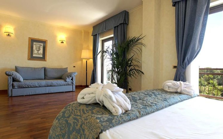 DOUBLE DELUXE Room