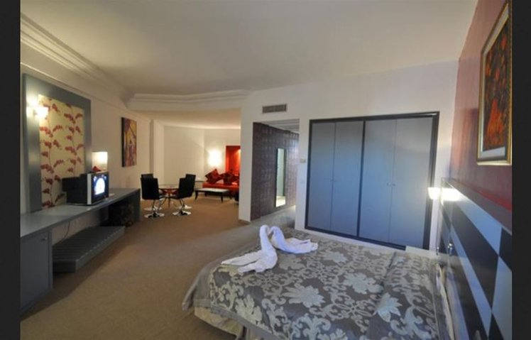 QUADRUPLE STANDARD Room