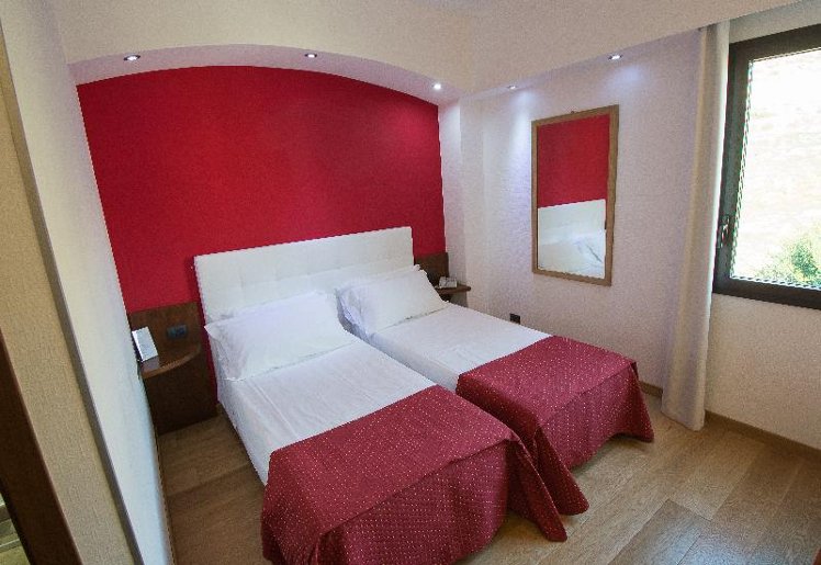 DOUBLE ECONOMY Room