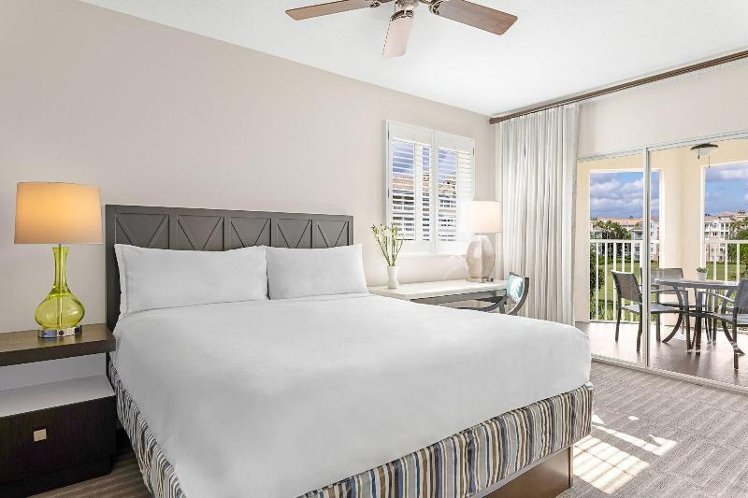 VILLA KING BED ONE BEDROOM  Room