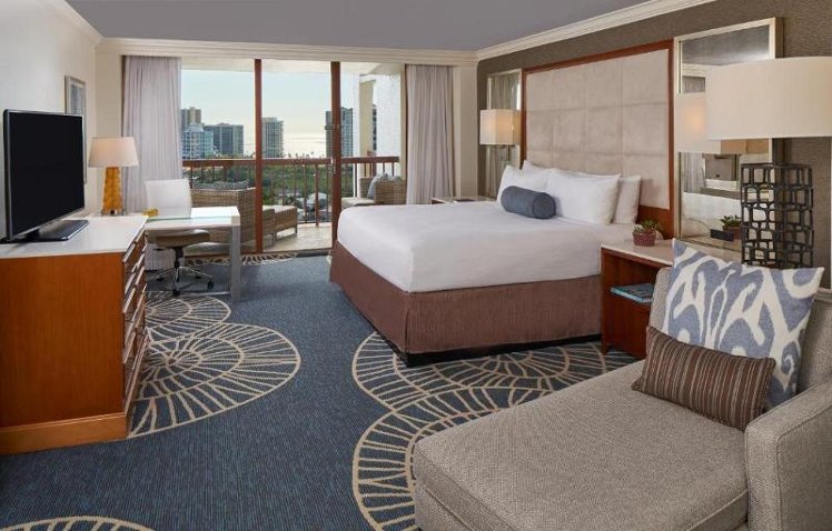 DOUBLE KING SIZE BED Room