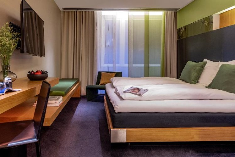 SINGLE STANDARD Room