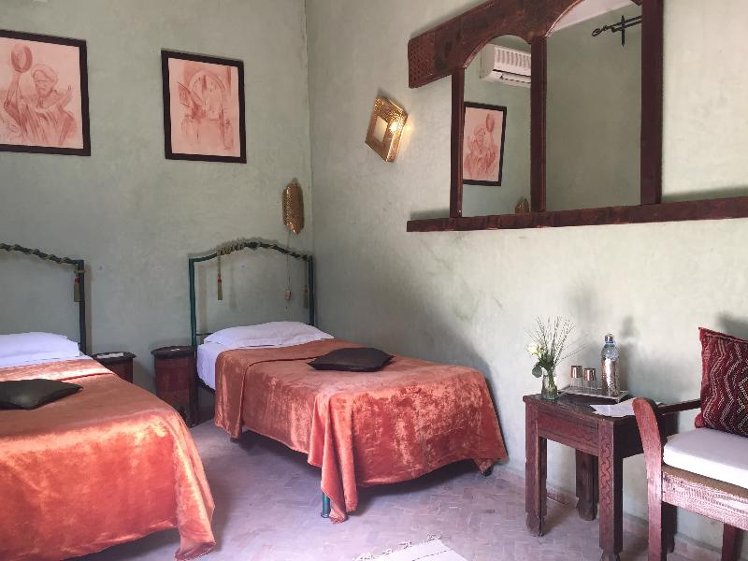 TWIN STANDARD Room