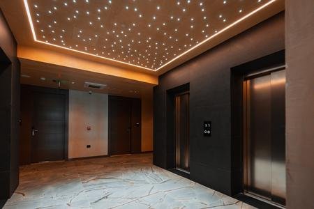 Royal G Deluxe Hotel