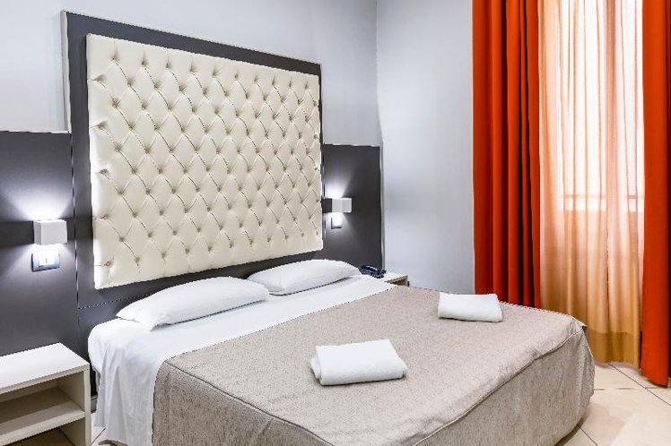 DOUBLE BASIC Room