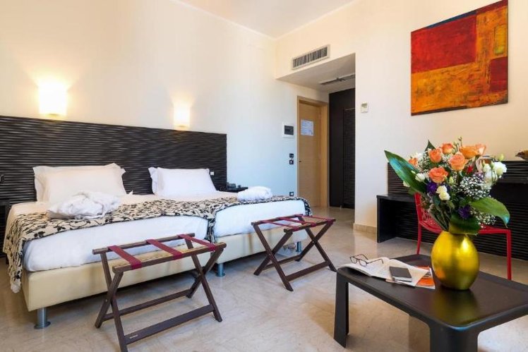 DOUBLE SINGLE USE SUPERIOR Room