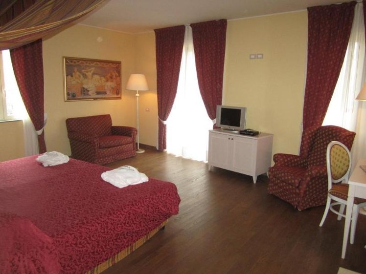 DOUBLE SEA VIEW Room
