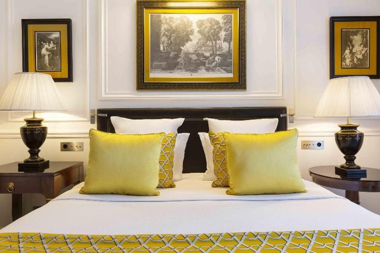 TWIN EXECUTIVE Room