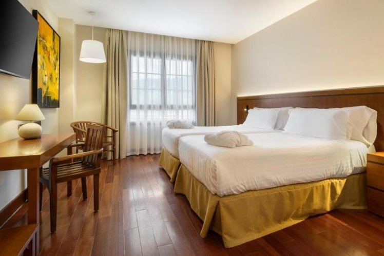 DOUBLE STANDARD Room