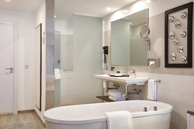 JUNIOR SUITE SUPERIOR CAPACITY 2 Room