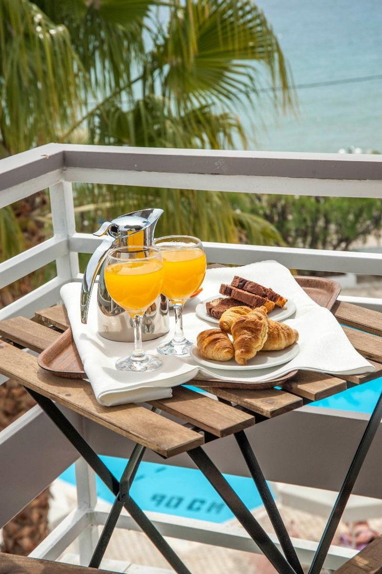 Double or Twin SIDE SEA VIEW Room