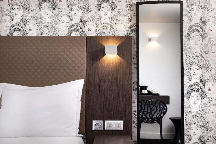SINGLE STANDARD Room