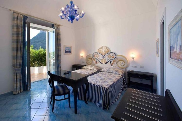 TRIPLE OCEAN VIEW WITH BALCONY Room