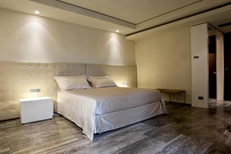 Romano House