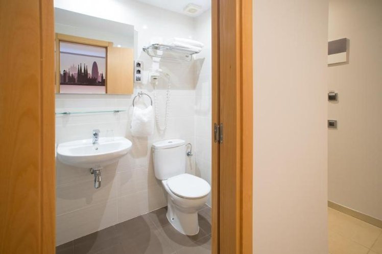 DOUBLE STANDARD Room