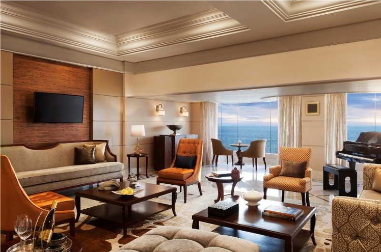 DOUBLE LUXURY CITY VIEW Room