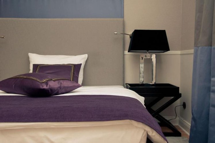 DOUBLE STANDARD Room