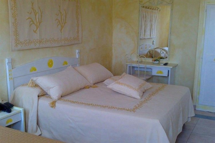 DOUBLE STANDARD Room