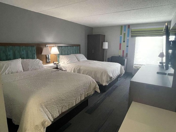 DOUBLE TWO QUEEN BEDS Room