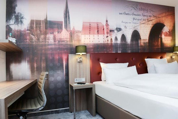 DOUBLE ECONOMY Room