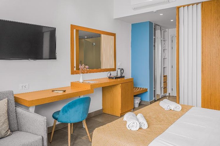 Double or Twin SUPERIOR SEA VIEW Room