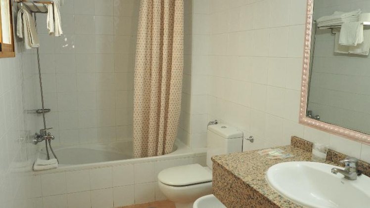 Double or Twin STANDARD Room