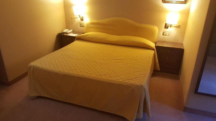 Double or Twin STANDARD Room