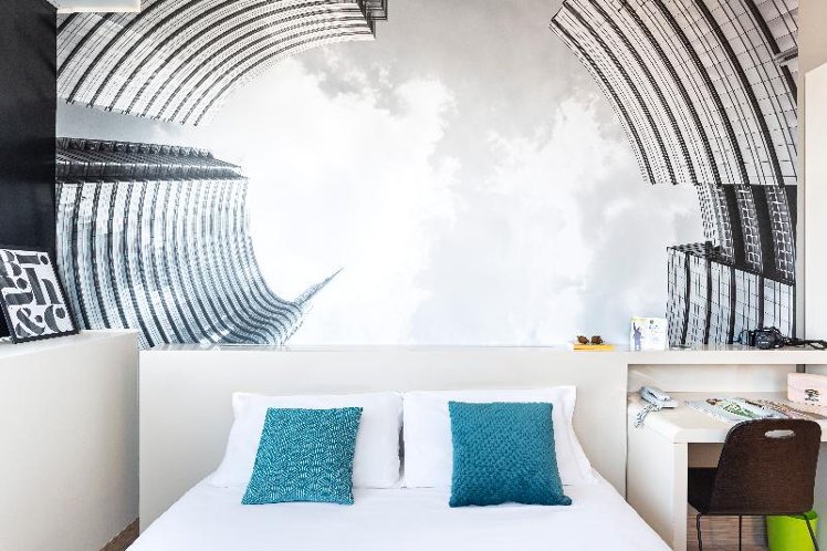 DOUBLE SINGLE USE STANDARD Room