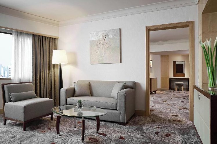 SUITE DELUXE KING BED Room