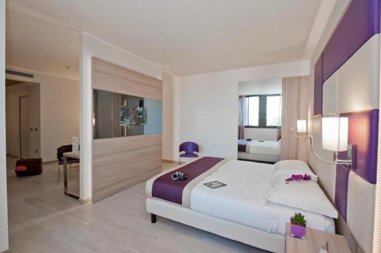 DOUBLE ANNEX Room