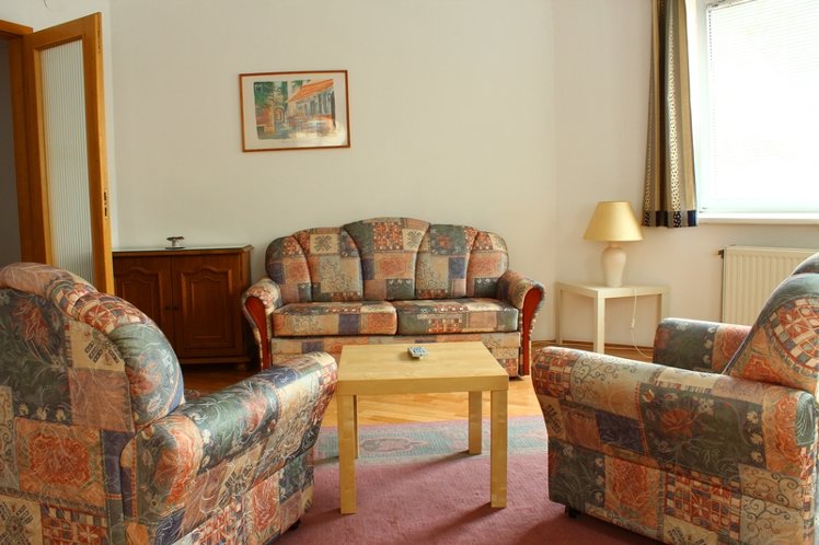 TRIPLE STANDARD Room
