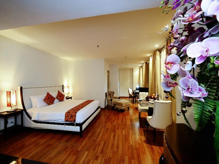 DOUBLE SUPERIOR Room