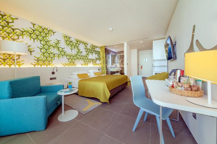 DOUBLE PREMIUM Room