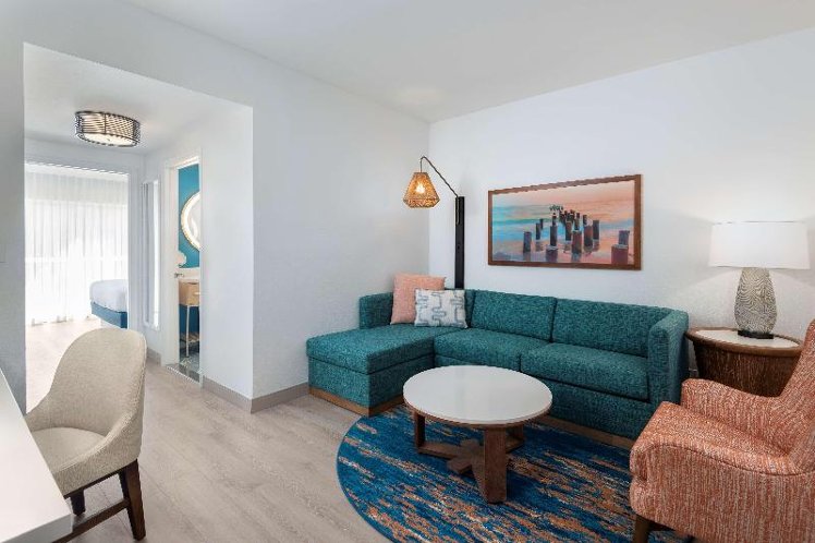 SUITE DELUXE KING BED Room
