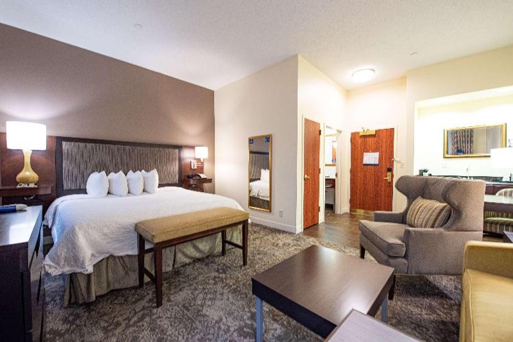STUDIO KING BED NON SMOKING Room