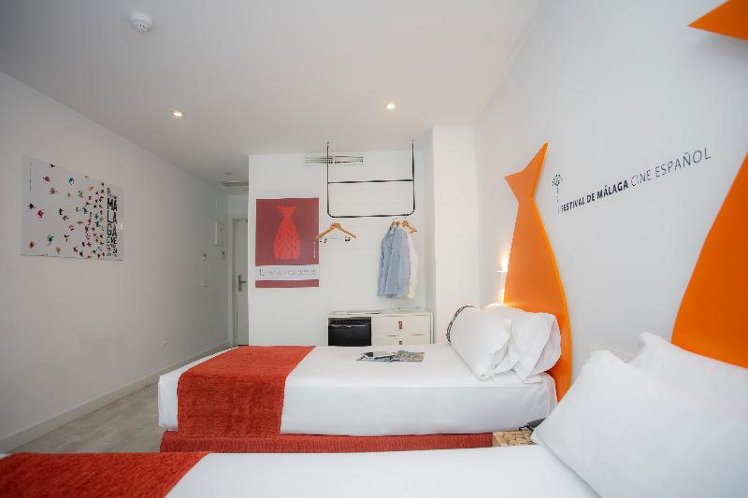 TWIN INNER Room